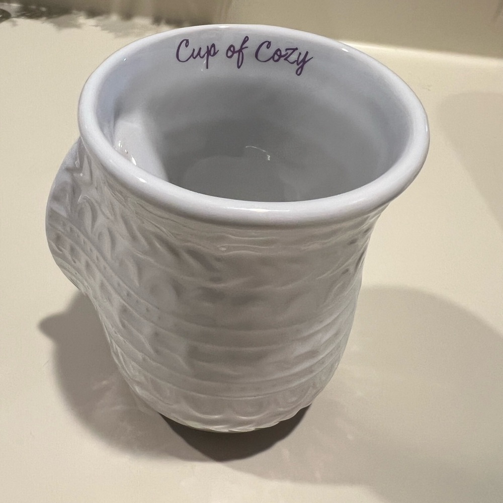 Hand warming cozy mug
